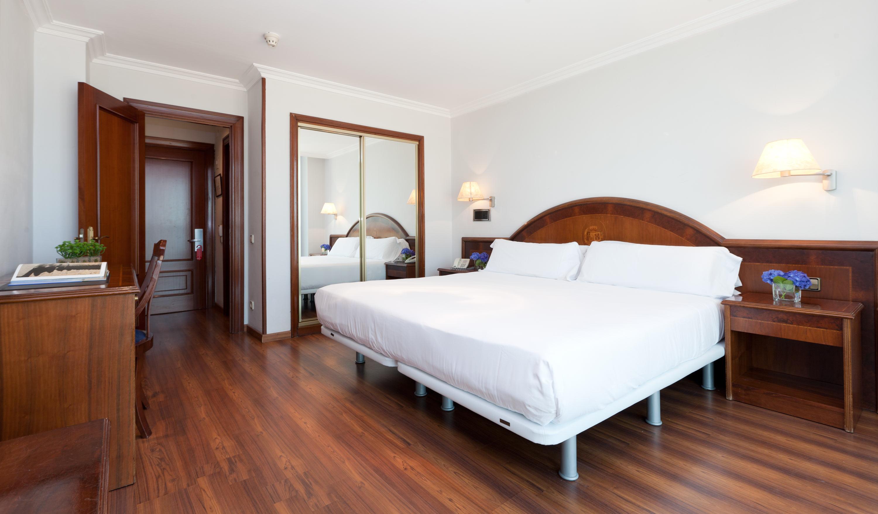 Hotel Principe De Asturias Хихон Экстерьер фото